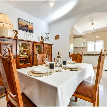 Guzman - Alba فيلة