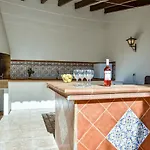 Villa Guzman - Alba