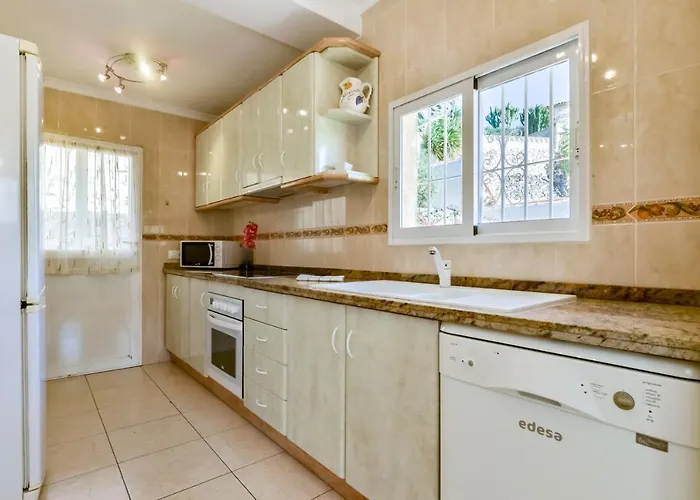 Βίλα Guzman - Alba *